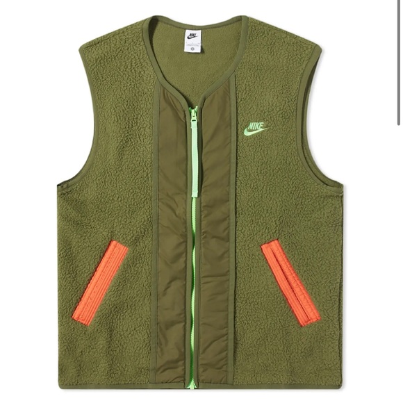 NIKE SHERPA FLEECE VEST
ROUGH GREEN & ORANGE
$85 Nike DD5025-326 - Picture 1 of 5